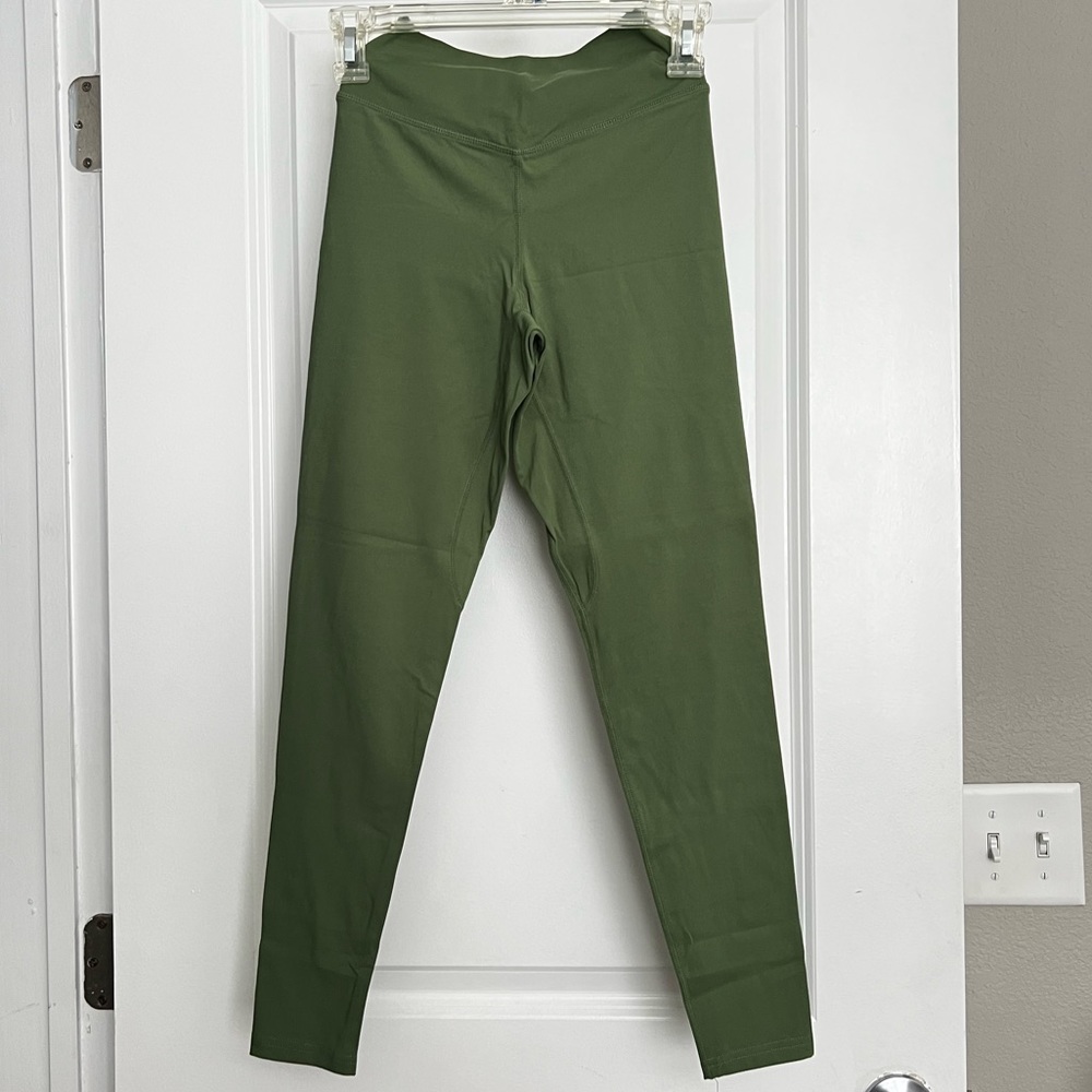 Vitality Kingdom 1.0 Green Leggings OG size Small balance Athletica